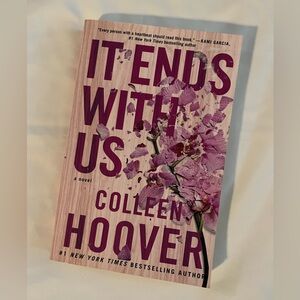 "It Ends with Us" by Colleen Hoover